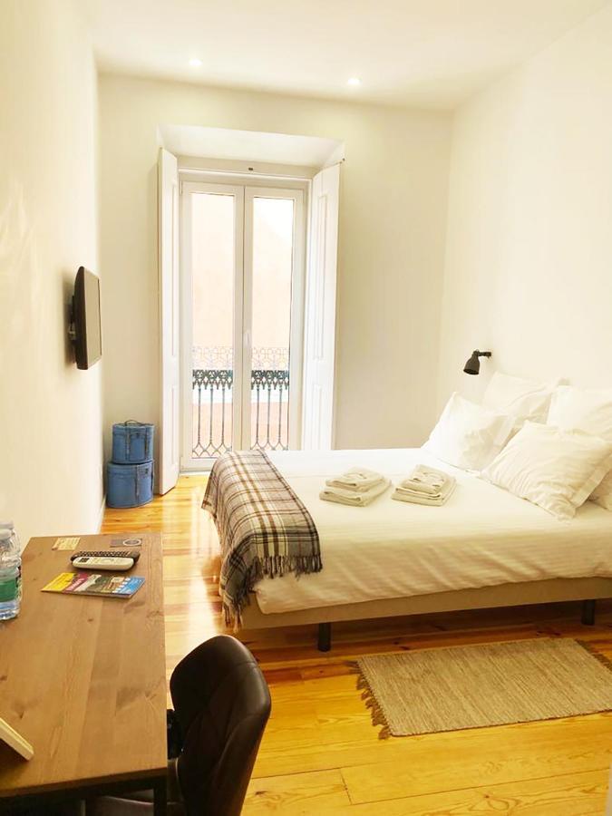 The Postcard Lisbon Bed and Breakfast Exteriör bild