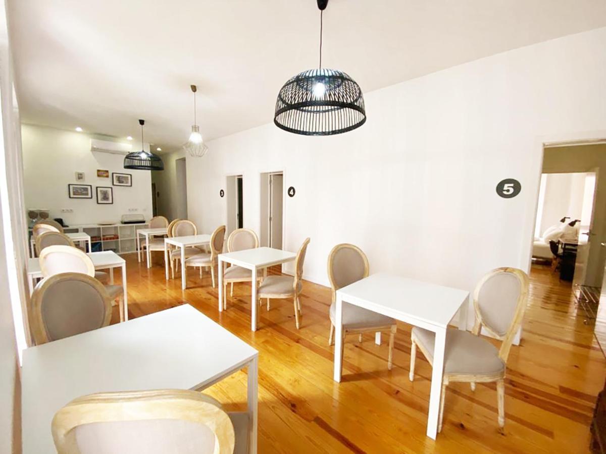 The Postcard Lisbon Bed and Breakfast Exteriör bild